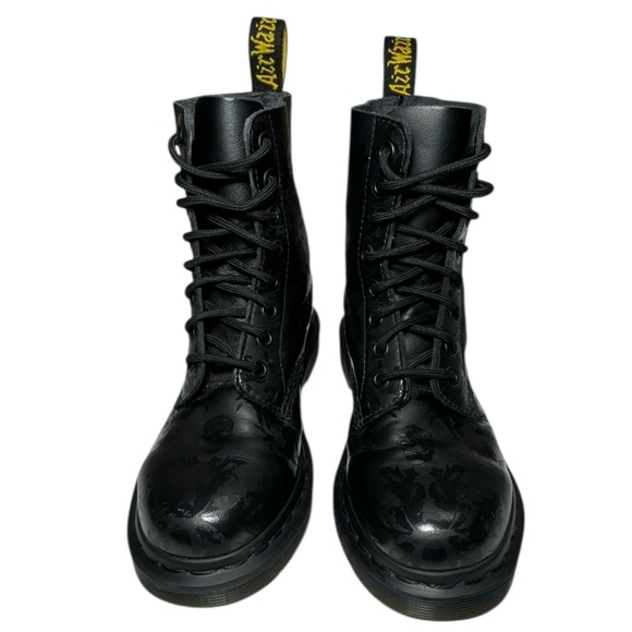 Dr. Marten’s Cassidy Black Leather Skull Print Moto Booties Size 5 - Picture 3 of 13